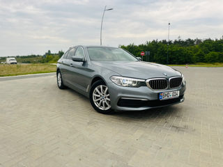 BMW 5 Series foto 8