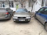 Audi V8 foto 7