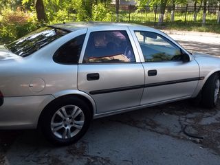 Opel Vectra foto 2