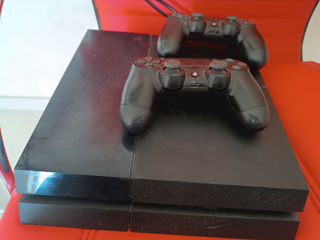 Sony PlayStation 4