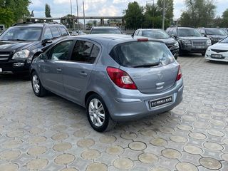 Opel Corsa foto 8