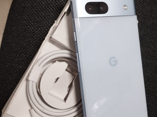 Google Pixel 7a sea blue