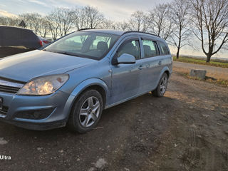 Opel Astra foto 2