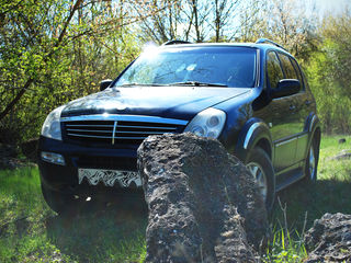 Ssangyong Rexton foto 1