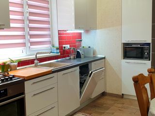 Apartament cu 2 camere, 55 m², Centru, Chișinău foto 9