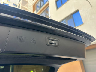 BMW 5 Series foto 6
