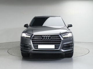 Audi Q7 foto 2