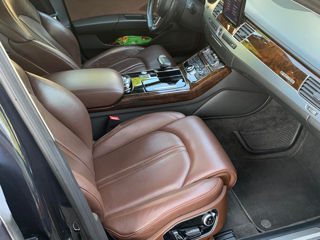 Audi A8 foto 10