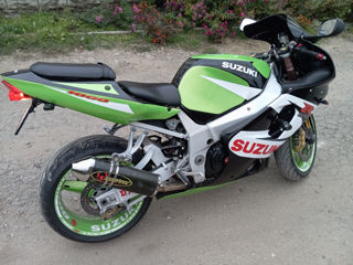 Suzuki Suzuki Gsrx 1000 foto 10