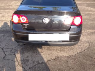 Volkswagen Passat foto 3