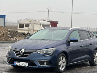 Renault Megane foto 2