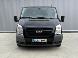 Ford Tranzit foto 1