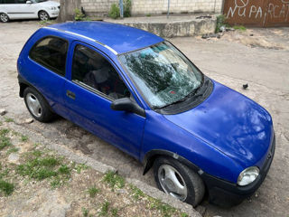 Opel Corsa foto 2