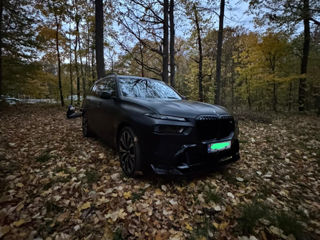 BMW X7 foto 3