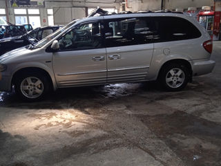 Dodge Grand Caravan foto 5