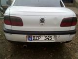 Opel Omega foto 4