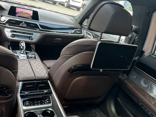 BMW 7 Series foto 7