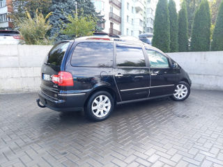 Volkswagen Sharan foto 4