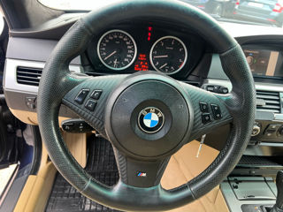 BMW 5 Series foto 9