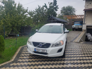 Volvo XC60 foto 10