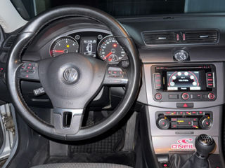 Volkswagen Passat foto 9