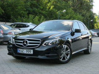 Mercedes E Class foto 2