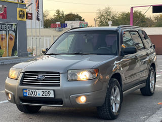 Subaru Forester foto 3