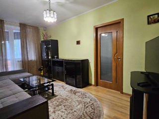 Apartament cu 3 camere, 68 m², Paminteni, Bălți