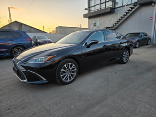 Lexus ES Series