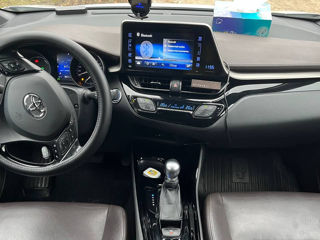 Toyota C-HR foto 5