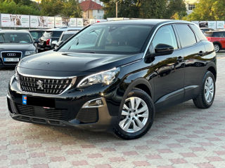 Peugeot 3008 foto 1