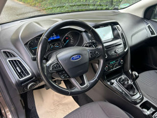 Ford Focus foto 7