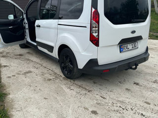 Ford Transit Connect foto 4