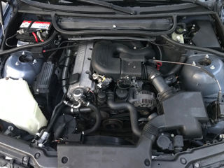 BMW 3 Series фото 5