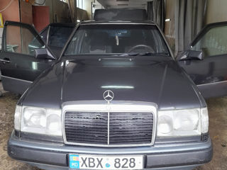 Mercedes Series (W124)