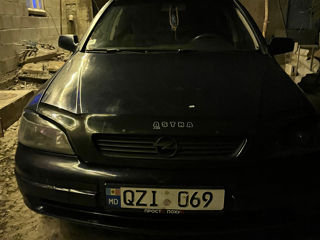 Opel Astra foto 2