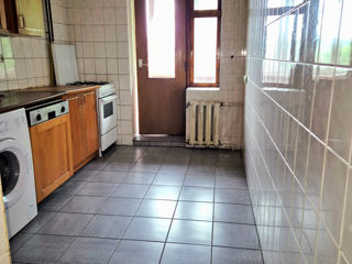 Apartament cu 3 camere,  Centru,  Chișinău,  Chișinău mun. foto 4