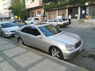 Mercedes C Class foto 6