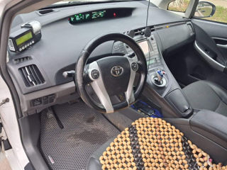 Toyota Prius foto 4