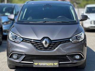 Renault Grand Scenic foto 2