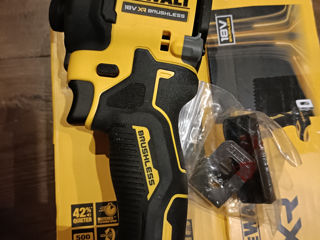 Dewalt DCF 860 870 noi foto 2