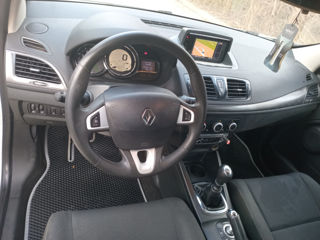 Renault Megane foto 4