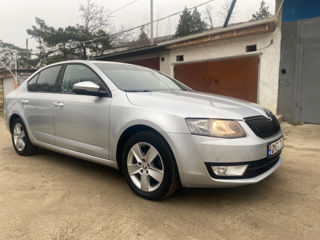 Skoda Octavia foto 2