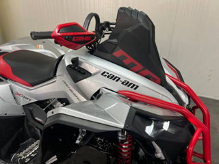 Can-Am (BRP) Renegade 1000 XMR 25 foto 6