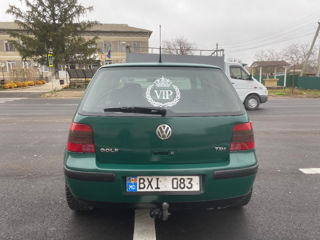 Volkswagen Golf foto 6