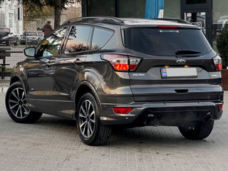 Ford Kuga foto 5