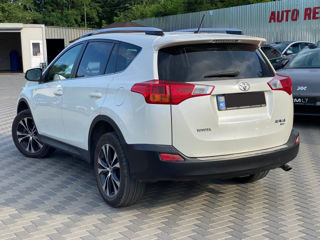 Toyota Rav 4 foto 5