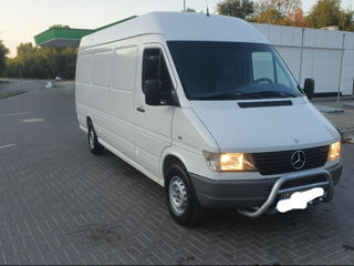 Mercedes Sprinter foto 2