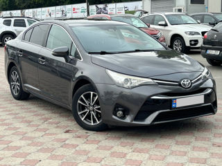 Toyota Avensis foto 5