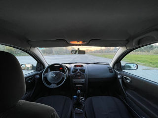 Renault Megane foto 4